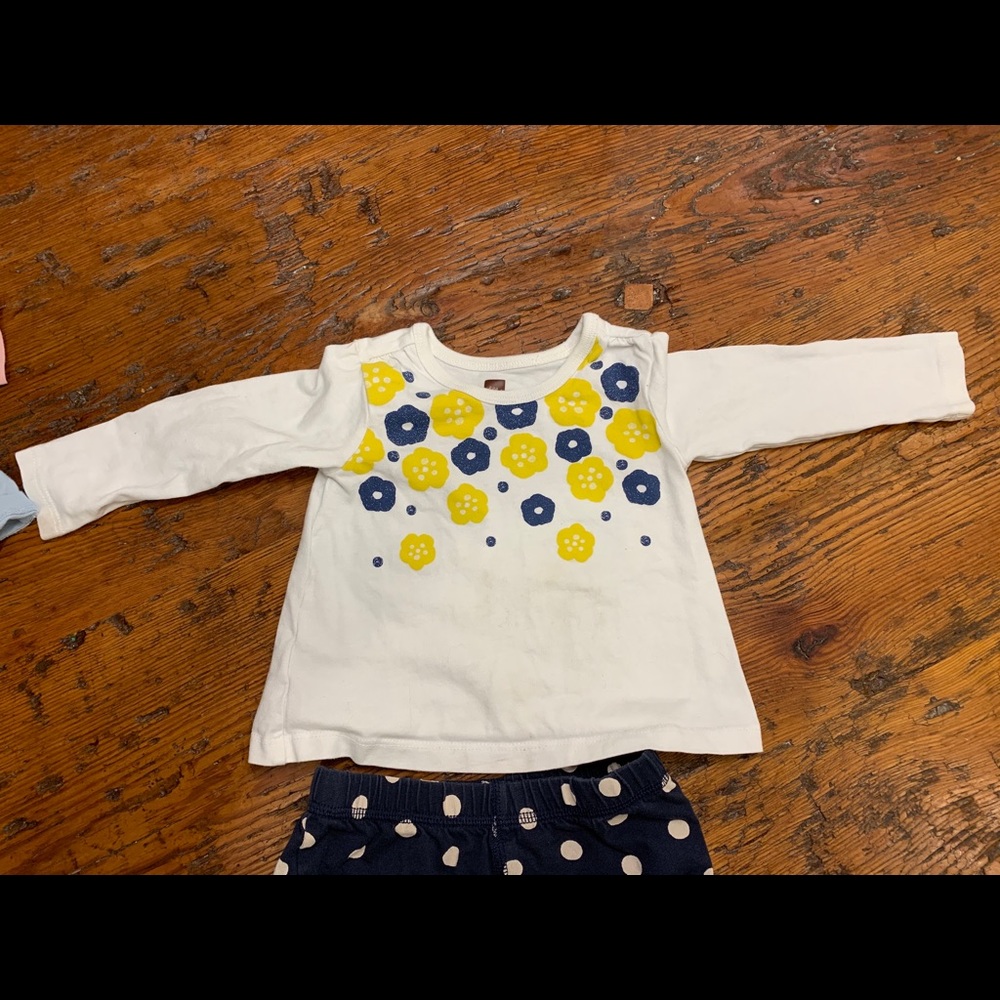 Tee and pants set from Tea Collection
